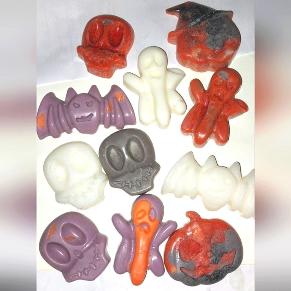 Hand crafted Hunted Candy-Land wax melts 3pk